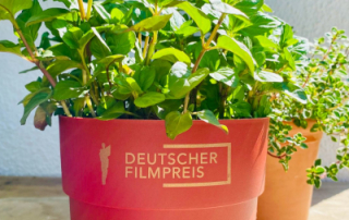 polyperformer aussteller vorschaubild 320x202 - <span class="color-black">Polyperformer (H, N1)</span><br>Recycling mit Bedeutung